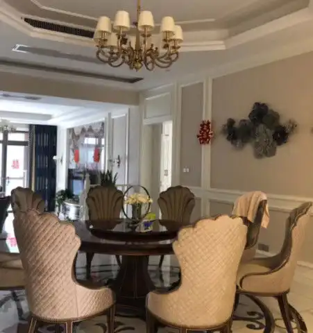  她家小洋房,全屋经典美式路线非常有风格,再住三十年不是问题