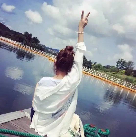  婆婆嫌我给小姑子的陪嫁太少让我净身出户,老公说句话,我愣住了