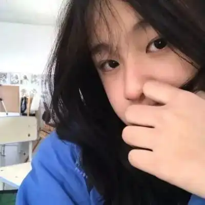  女生头像我携满天星辰以赠你,仍觉满天星辰不如你