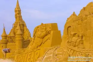  比利时沙雕节开幕作品件件鬼斧神工