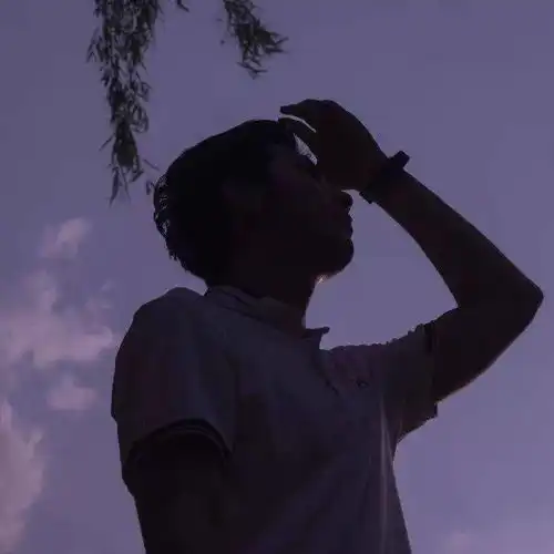  头像爱一个人是很幸福的事