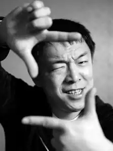  演艺圈苦尽甘来的男影星