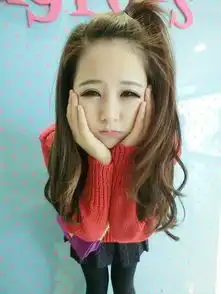  这妞的名字叫什么