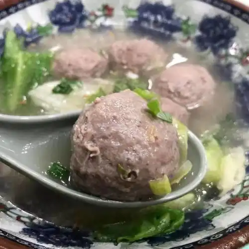  谢霆锋品尝潮汕牛肉丸弹到跳起,广东人潮汕牛肉丸yyds