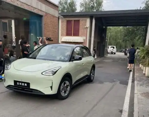  吉利星愿现身街头,大过比亚迪海豚魅族车机,续航310km410km