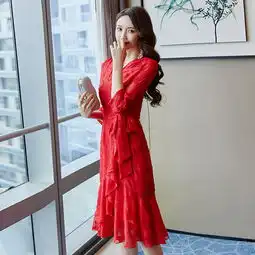 实拍2019春装新款剪花面料荷叶边长款连衣裙修身显瘦淑女百搭半身长裙