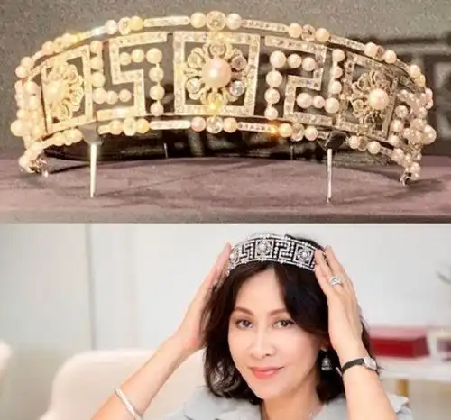  刘嘉玲半山豪宅内景曝光,陈设彰显高贵品味,连盘子也镶金