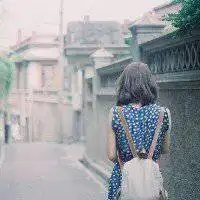  38张唯美的女生背影头像各种背影头2