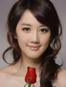  脸圆的女生适合什么刘海女生圆脸刘海发型图片