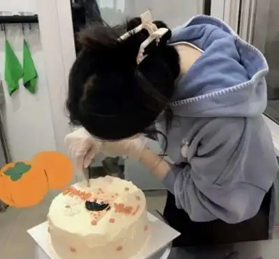  你偏爱的不露脸女生头像和精选治愈文案
