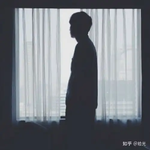 拽姐头像霸气超拽高冷黑