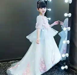  十二星座专属小公举婚纱,双鱼座花仙子下凡,水瓶座的会发光