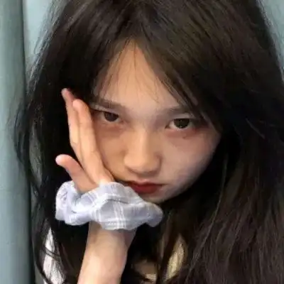 女生头像ins质感干净学生心动
