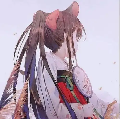 女生动漫头像笑着说起