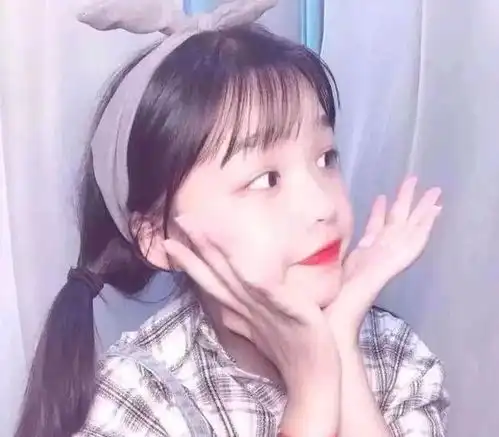 女生头像萌笑莫名奇妙