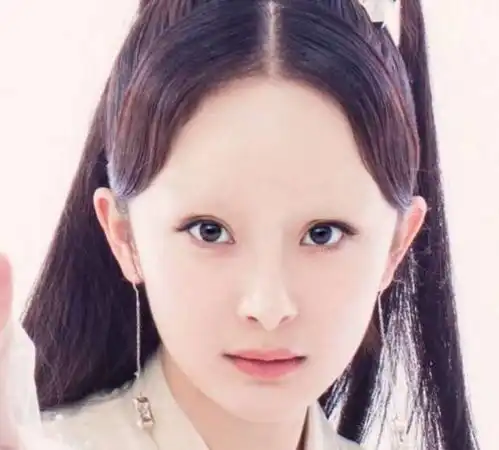  剃掉眉毛的女星会有什么神奇的反应呢baby变可爱,赵丽颖变帅气
