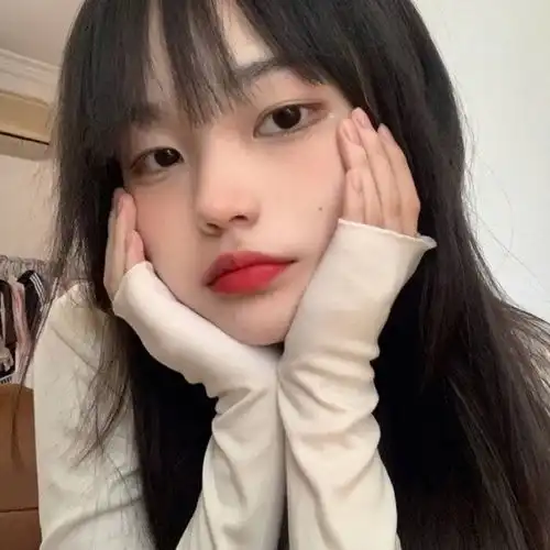  甜美女头清新一半清欢
