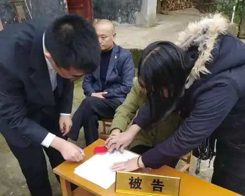  阆中龙泉八旬老人把4个子女告上法庭原因让人气愤又心疼